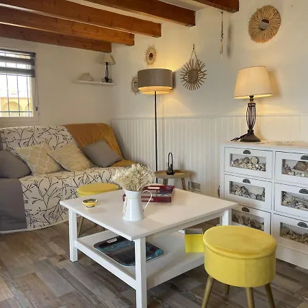 Fleury-saint-pierre-la-mer, 1 Piece, 4 Personnes - Fr-1-229d-631 Apartment *