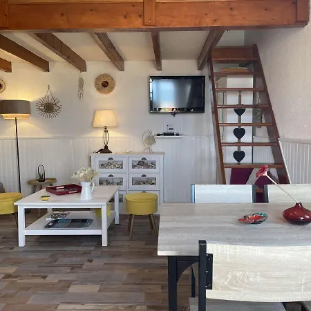 Fleury-saint-pierre-la-mer, 1 Piece, 4 Personnes - Fr-1-229d-631 Apartment